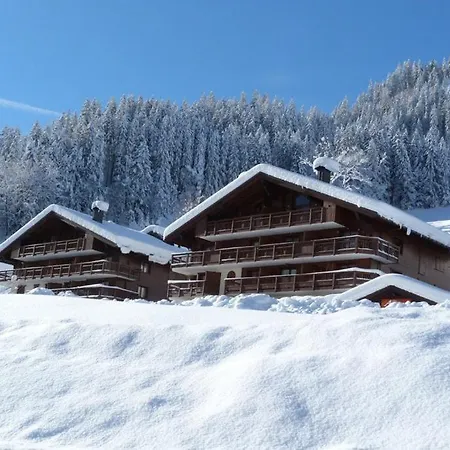 Cosy, 8 Personnes, 3 - Monta01